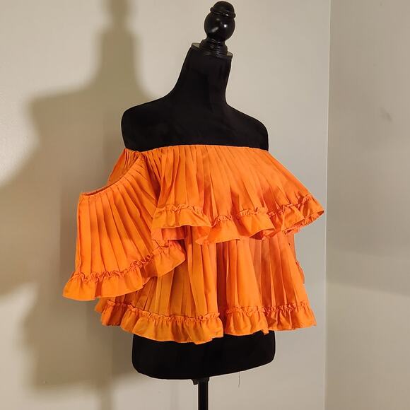 STRUT & BOLT Orange Pleated Ruffle Off The Shoulder Top, Size Large - Picture 4 of 9